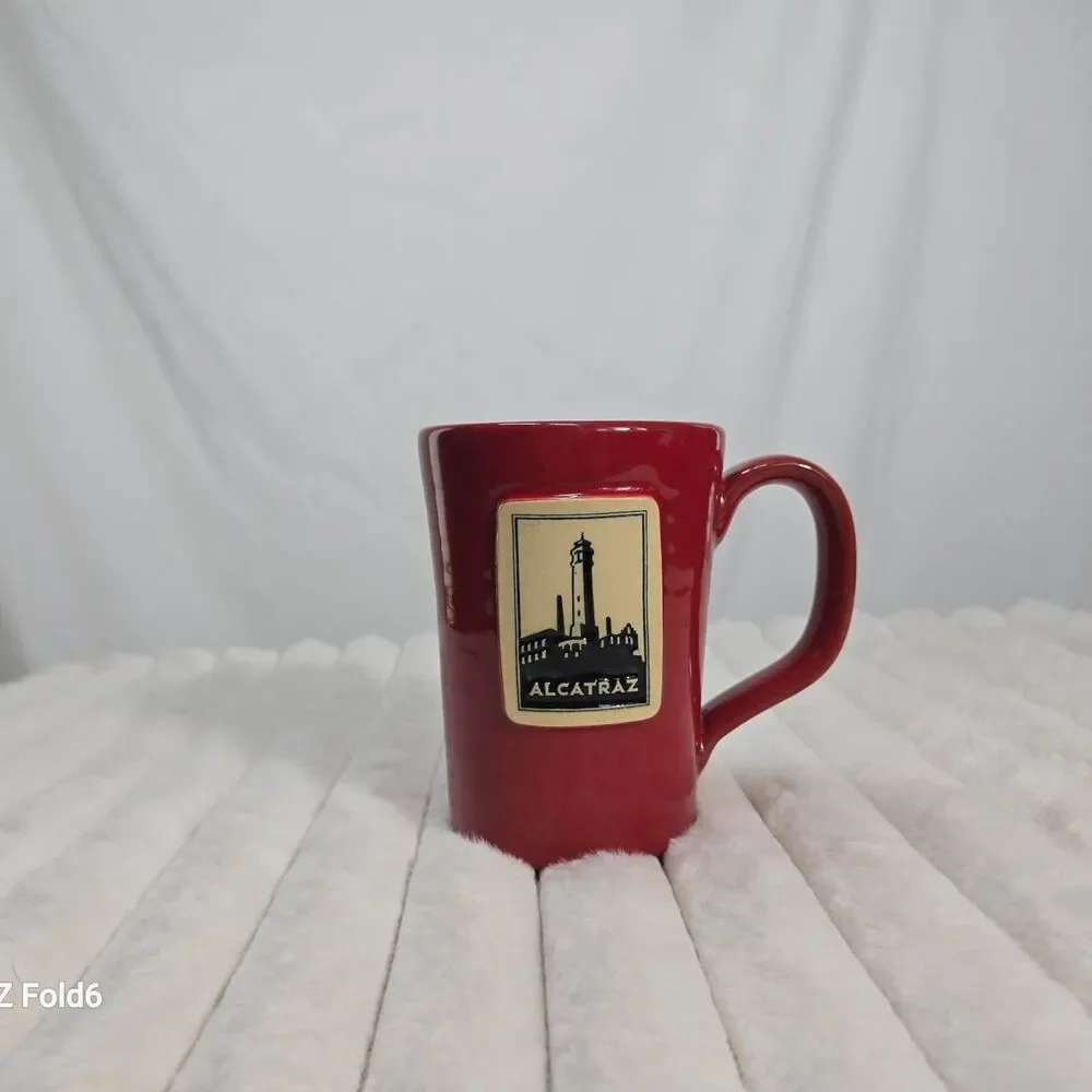 Unbranded Red and Burgundy Dinnerware